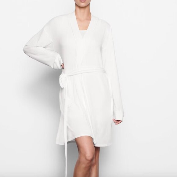 SKIMS Other - Skims Soft Lounge Robe in Marble